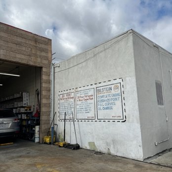 Quality Lube Express - Oil Change Stations Near Me - North Hollywood, California Quality Lube Express - Oil Change Stations Near Me - North Hollywood, California