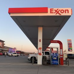 Common Cents Food - Exxon
