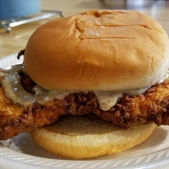 Saw's Soul Kitchen - Sweet Tea Fried Chicken Sandwich - Barbeque Near Me - Birmingham, Alabama