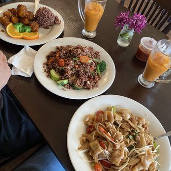 Lotus Vegan - Orange Chicken Vegetable Fried Rice Spicy Basil Noodle Thai Iced Tea - Vegan Near Me - North Hollywood, California Lotus Vegan - Orange Chicken Vegetable Fried Rice Spicy Basil Noodle Thai Iced Tea - Vegan Near Me - North Hollywood, California