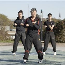 Club Kung Fu - SiFu Elliot Leung and his students doing the first form at Oyster Shell Park in Norwalk Connecticut!