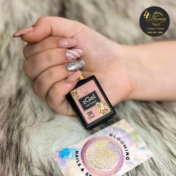Blooming Nails & Spa - Nail Salons Near Me - McLoud, Oklahoma