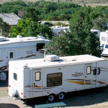 A Lodge - Full Hookup Pull Through RV Sites - Campgrounds Near Me - Salida, Colorado