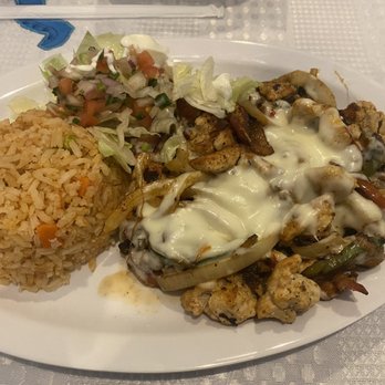 La Bahía Grill - Alambres with half portion of rice - Mexican Near Me - Champaign, Illinois