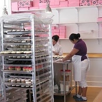 Georgetown Cupcake - Cupcakes Near Me - Washington, DC, District of Columbia Georgetown Cupcake - Cupcakes Near Me - Washington, DC, District of Columbia
