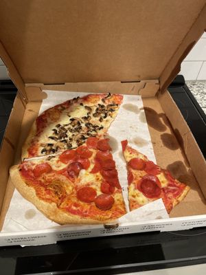 Belmont Pizzeria by null