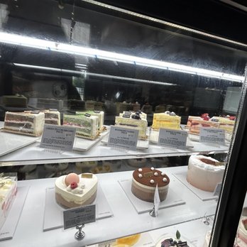 Tous Les Jours - Bakeries Near Me - Glenview, Illinois Tous Les Jours - Bakeries Near Me - Glenview, Illinois