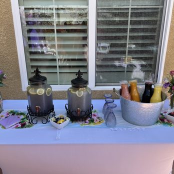 Trunks & Tales - Mimosa and juice station - Party & Event Planning Near Me Trunks & Tales - Mimosa and juice station - Party & Event Planning Near Me