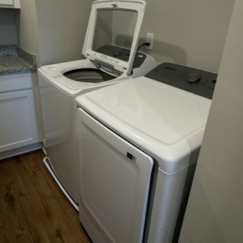 Two Shepherds Cleaning - No lint in the laundry! - Home Cleaning Near Me Two Shepherds Cleaning - No lint in the laundry! - Home Cleaning Near Me