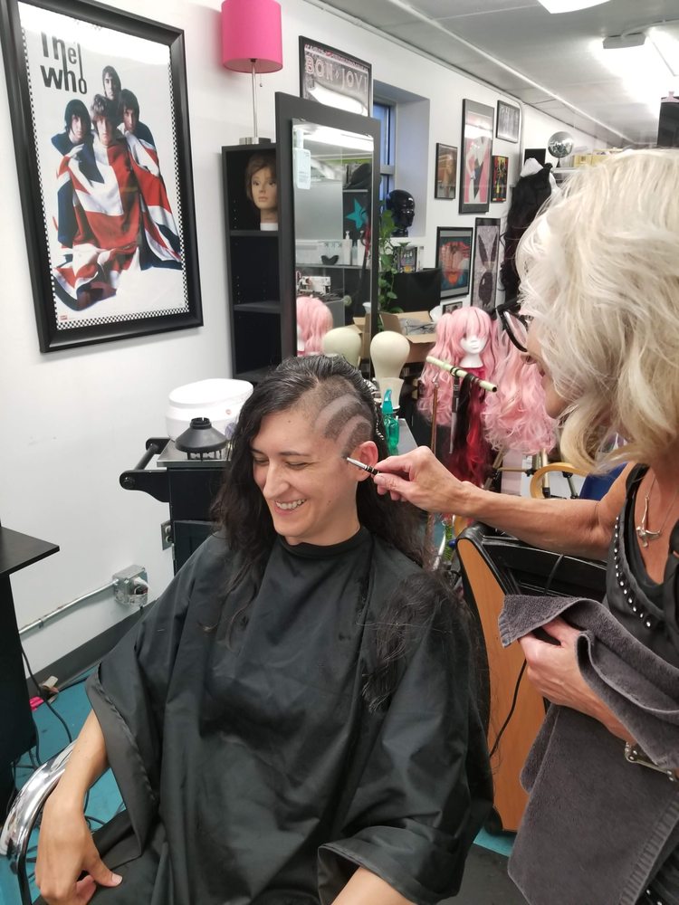 HAIROSMITH 31 Photos & 13 Reviews 1509 Marshall St NE, Minneapolis, MN Yelp