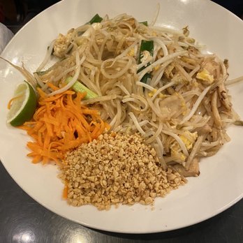 Kati Thai Cuisine - Pad Thai (WITH SPROUTS) - Thai Near Me - Gadsden, Alabama
