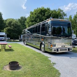 Elkhart Co. / Middlebury KOA - Level, super accessible pull-thru site