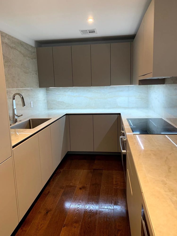 Slide of Guillen Service