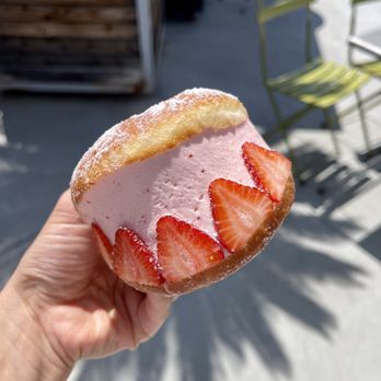 the BAKERY - Patisserie/Cake Shop Near Me - Buena Park, California