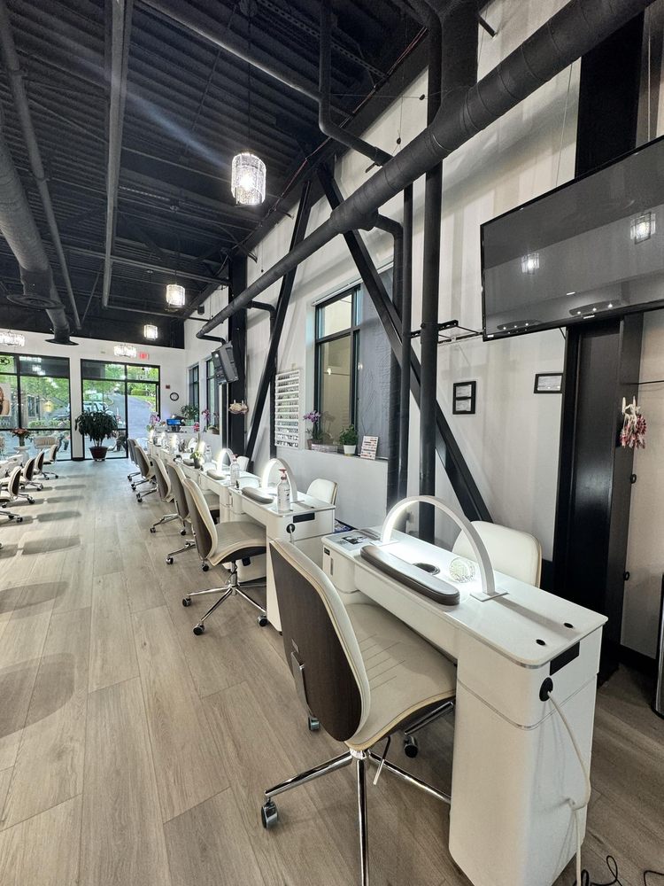 MODA NAILS SALON Updated September 2024 69 Photos & 171 Reviews