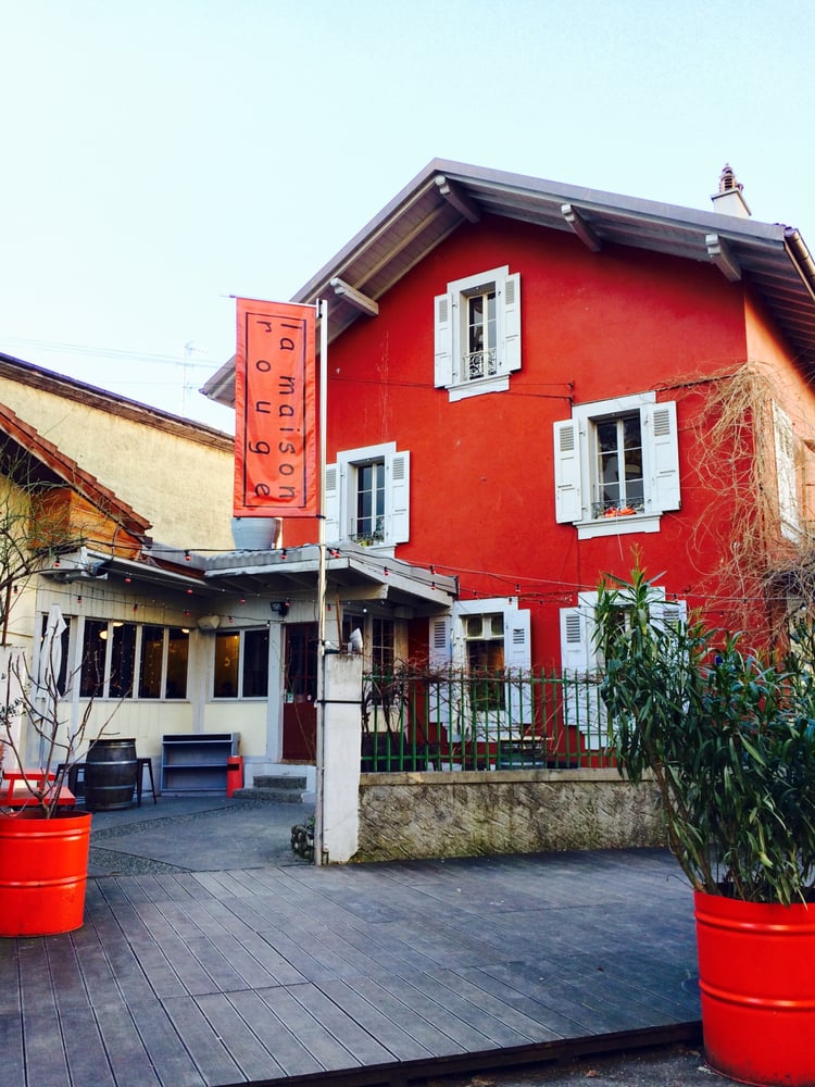 Restaurant la Maison Rouge - Swiss Food - Rue des Noirettes 9 Restaurant la Maison Rouge - Swiss Food - Rue des Noirettes 9