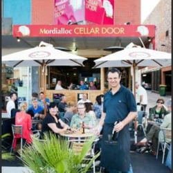 Mordialloc Cellar Door - Peter the owner loves to meet and greet his customers