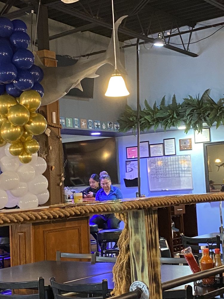 Coco Bongo Mariscos & Mexican Restaurant