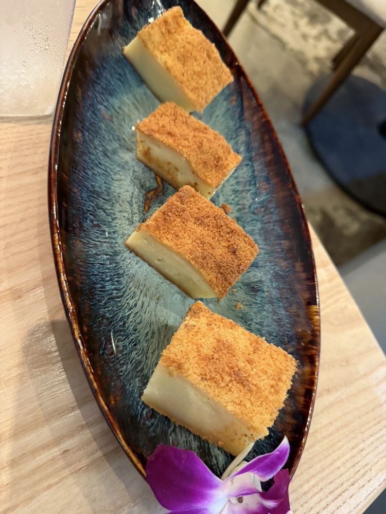 Colander Kitchens Logo