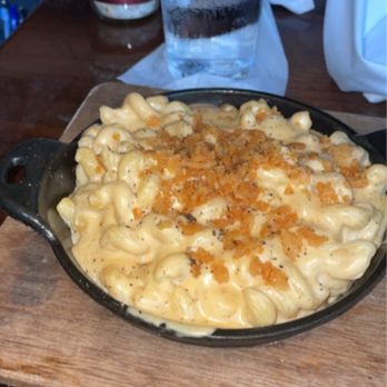 Bosscat Kitchen & Libations - MAC N CHEESE - New American Near Me - Houston, Texas Bosscat Kitchen & Libations - MAC N CHEESE - New American Near Me - Houston, Texas