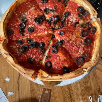 Giordano's - Super Veggie pizza - Pizza Near Me - Chicago, Illinois Giordano's - Super Veggie pizza - Pizza Near Me - Chicago, Illinois