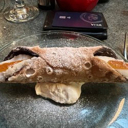 Sarti - Cannoli was as good as any I have had in Italy.