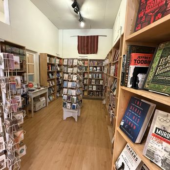 Leigh's Favorite Books - Bookstores Near Me - Sunnyvale, California Leigh's Favorite Books - Bookstores Near Me - Sunnyvale, California