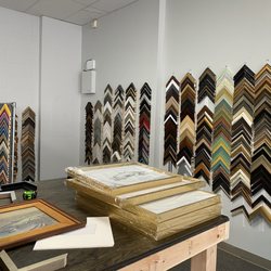 Daryl & Sons Custom Framing & Gallery - Frame selection