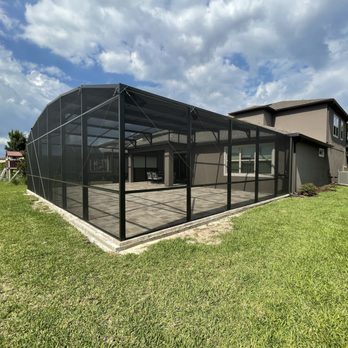 Gus Aluminum Screen - Screen cage - Patio Coverings Near Me - Clermont, Florida Gus Aluminum Screen - Screen cage - Patio Coverings Near Me - Clermont, Florida