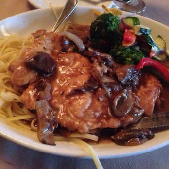 Creekview Restaurant - Chicken Marsala - Wine Bars Near Me - Williamsville, New York Creekview Restaurant - Chicken Marsala - Wine Bars Near Me - Williamsville, New York
