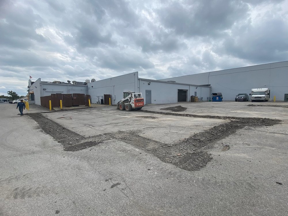 Mr Sealcoating - tree service in Indianapolis, IN