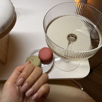 Look At Me - Treats - Nail Salons Near Me - San Francisco, California