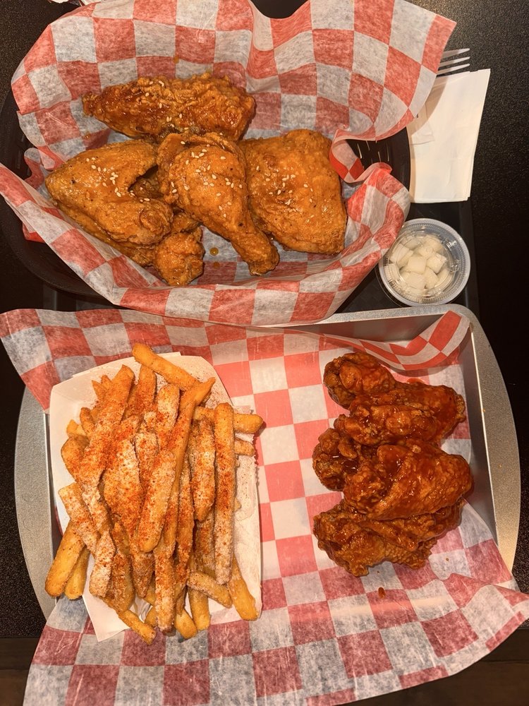 Food from Andy's Chicken