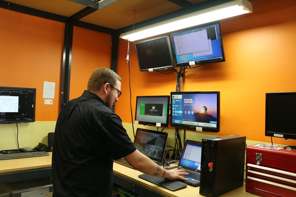 DEVICE PITSTOP OF MAPLE GROVE 74 Photos & 35 Reviews 13732 83rd Way