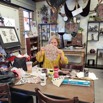 Lively Mind Art Studio - Arts & Crafts Near Me - Phoenix, Arizona Lively Mind Art Studio - Arts & Crafts Near Me - Phoenix, Arizona