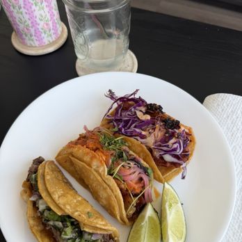 La Luna - Carne Asada Octopus Fish - Mexican Near Me - Chicago, Illinois