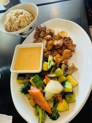 Hachi Hachi Sushi & Hibachi Portage by null