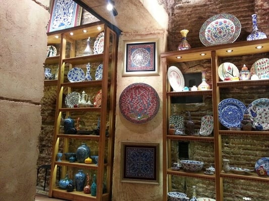 İznik Works by null