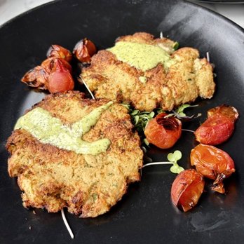The Finch - Summer Crab Cakes - Cocktail Bars Near Me - Pittsburgh, Pennsylvania The Finch - Summer Crab Cakes - Cocktail Bars Near Me - Pittsburgh, Pennsylvania