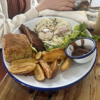 Lillian's - Breakfast & Brunch Near Me - Charleston, South Carolina