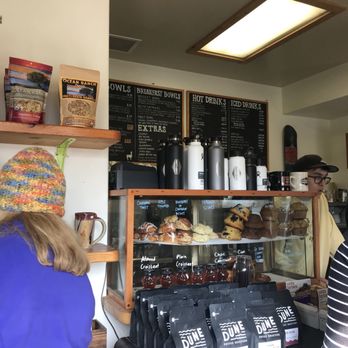 Lucky Llama Coffee - Acai Bowls Near Me - Carpinteria, California
