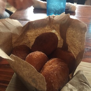 Peckish Pig - basket of delicious fresh donuts! - Breakfast & Brunch Near Me - Evanston, Illinois
