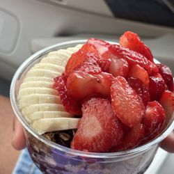 Açaí Brasil - Cypress - Ban Berry Açaí Bowl.  Granola, banana, strawberry and honey.  MOST POPULAR.