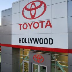 Toyota of Hollywood - New Toyota of Hollywood entrance on Sunset