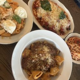 rigatoni burrata, chicken parmesan, short rib ragu rigatoni burrata, chicken parmesan, short rib ragu