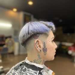 Straight Razor Barbershop Imperial