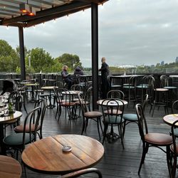 Transit Rooftop Cocktail Lounge - Outdoor patio