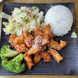 Young Can Wok - Sesame Chicken Lunch Special ($15.95)