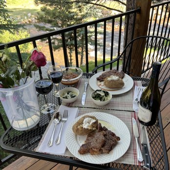Woodlands On Fall River - Hotels Near Me - Estes Park, Colorado Woodlands On Fall River - Hotels Near Me - Estes Park, Colorado