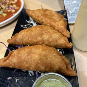 Alas Kitchen & Bar - Empanadas De Camaron - Mexican Near Me - Paramount, California Alas Kitchen & Bar - Empanadas De Camaron - Mexican Near Me - Paramount, California